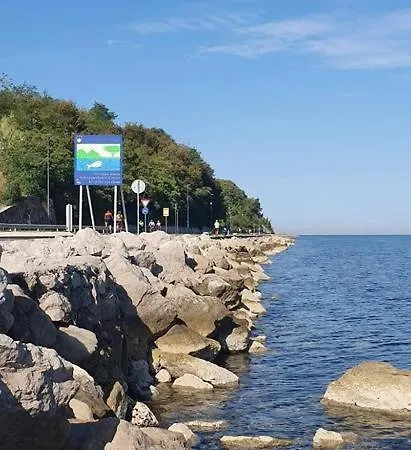 Apartmaji Lana 21 Апартаменты