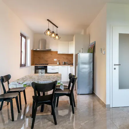 Apartmaji Lana 21 Apartman Koper