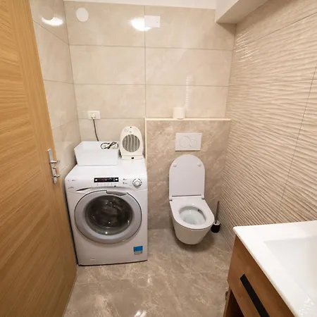 Apartman Apartmaji Lana 21