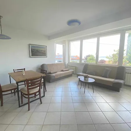 Apartment Morje *