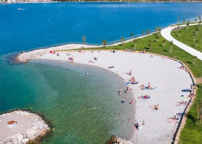 Apartmaji Lana 21 公寓